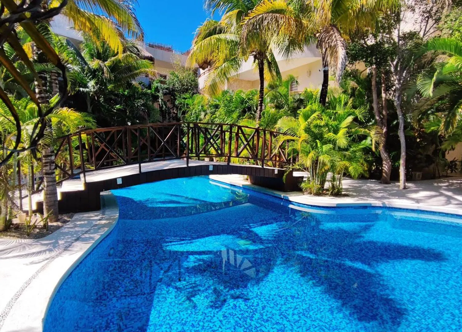 2Br 2Ba Penthouse With Private Rooftop Terrace Tulum 0*,  México